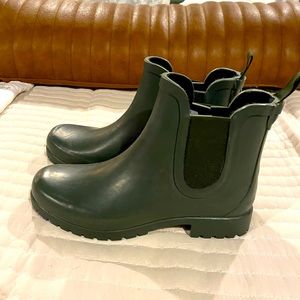 Army Green Rain Boots - Alpine Design